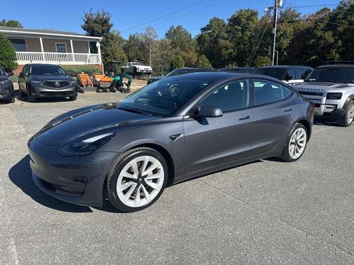 2022 Tesla Model 3 Long Range