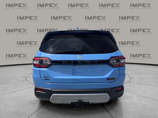 Diffused Sky Pearl 2024 Honda Pilot TrailSport