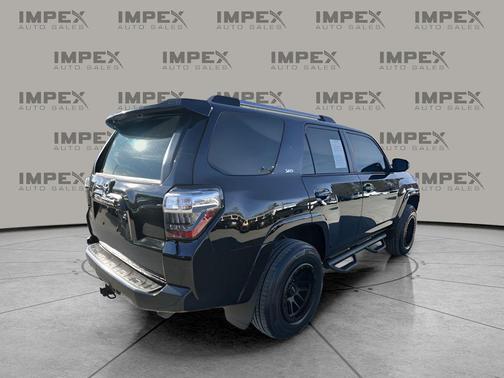 2021 Toyota 4Runner SR5