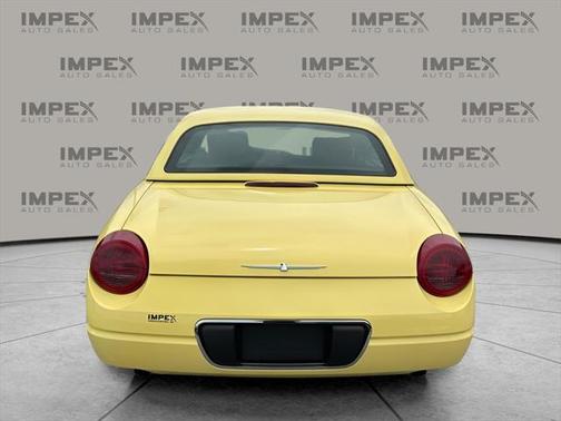 2002 Ford Thunderbird Base