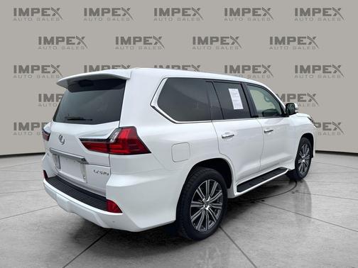 2016 Lexus LX 570 Base