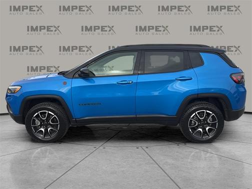 2025 Jeep Compass Trailhawk