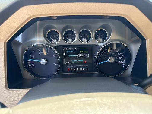 OXFORD WHITE 2016 Ford F-250 Lariat