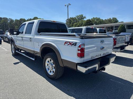 OXFORD WHITE 2016 Ford F-250 Lariat