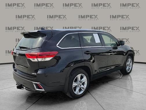 2019 Toyota Highlander Limited Platinum
