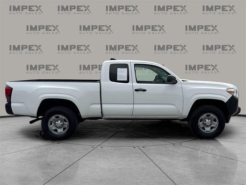 2023 Toyota Tacoma SR