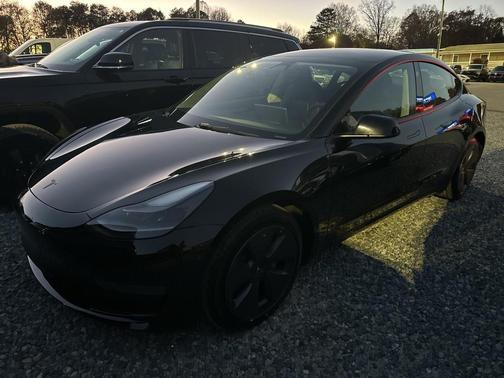 2023 Tesla Model 3 Standard Range