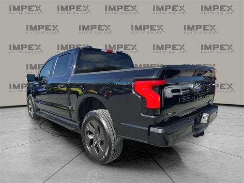 2024 Ford F-150 Lightning XLT