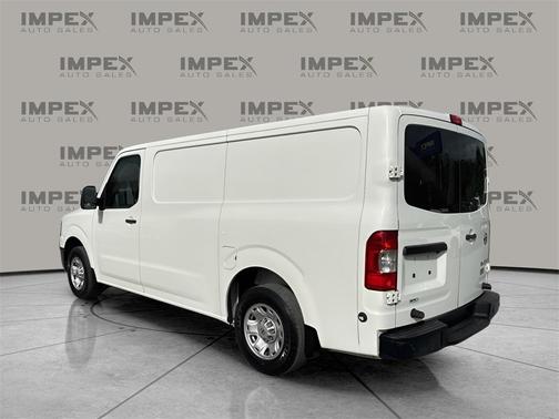 2015 Nissan NV Cargo NV2500 HD SV V6
