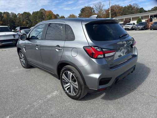 2024 Mitsubishi Outlander Sport SE
