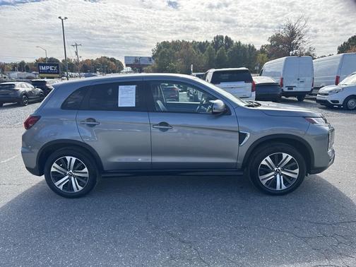 2024 Mitsubishi Outlander Sport SE