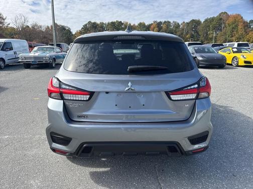2024 Mitsubishi Outlander Sport SE