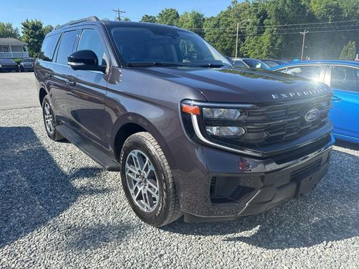 DARK MATTER GREY METALLIC 2025 Ford Expedition Active
