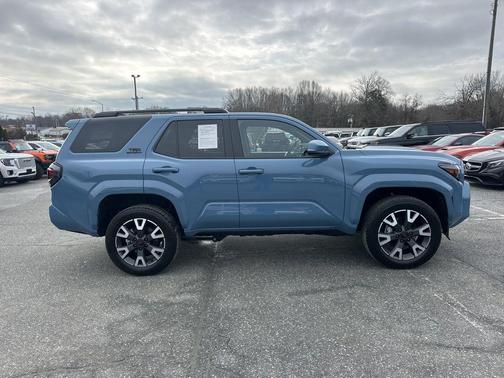 2025 Toyota 4Runner TRD Sport