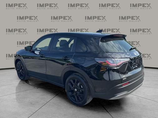 Crystal Black Pearl 2025 Honda HR-V 2WD Sport