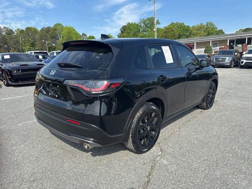 2025 Honda HR-V 2WD Sport