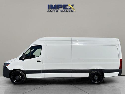 2025 Mercedes-Benz Sprinter 2500 High Roof