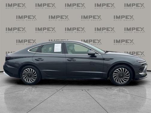 2024 Hyundai SONATA Hybrid SE