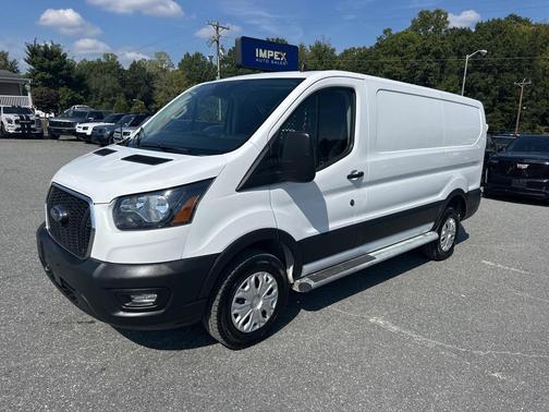 2023 Ford Transit-250 Base