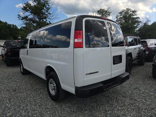 2023 Chevrolet Express 3500 RWD 3500 Regular Wheelbase LS