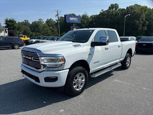 2024 RAM 2500 Laramie Crew Cab 4x4 6'4' Box