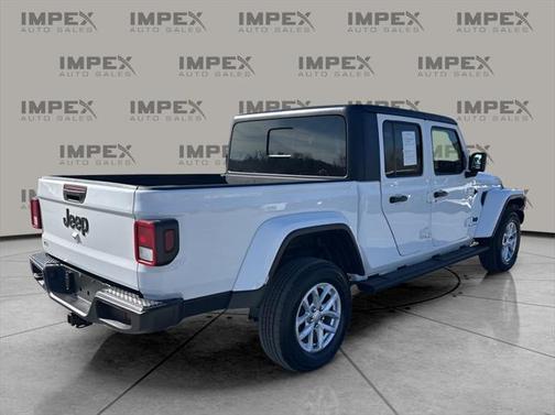 2023 Jeep Gladiator Sport S