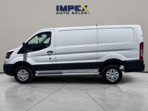 OXFORD WHITE 2024 Ford Transit-250 Base