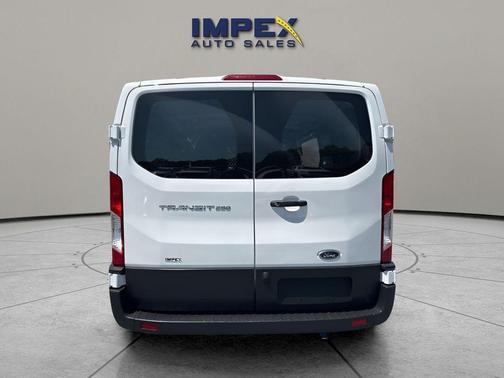 OXFORD WHITE 2024 Ford Transit-250 Base