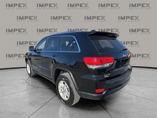 2019 Jeep Grand Cherokee Laredo