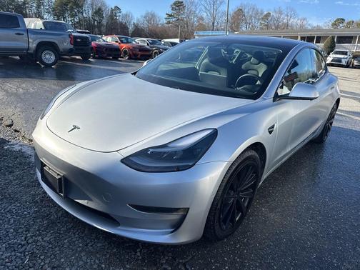 2021 Tesla Model 3 Standard Range Plus