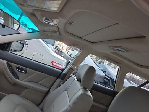 2001 Subaru Outback Limited