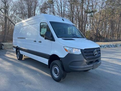 2025 Mercedes-Benz Sprinter 2500 High Roof