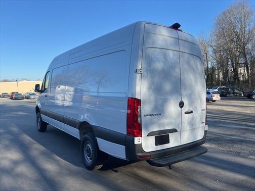 2025 Mercedes-Benz Sprinter 2500 High Roof