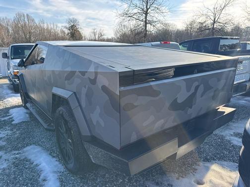 2025 Tesla Cybertruck All-Wheel Drive