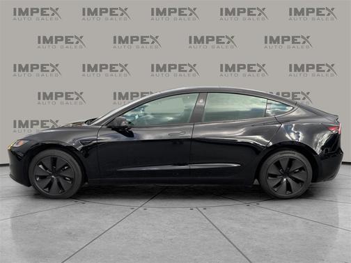 2025 Tesla Model 3 Long Range