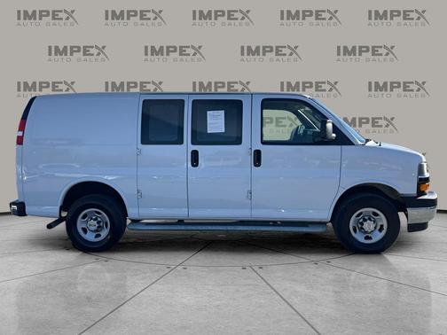 2024 Chevrolet Express 2500 RWD 2500 Regular Wheelbase WT
