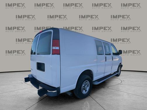 2024 Chevrolet Express 2500 RWD 2500 Regular Wheelbase WT