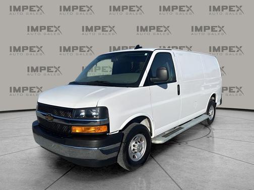 2024 Chevrolet Express 2500 RWD 2500 Regular Wheelbase WT