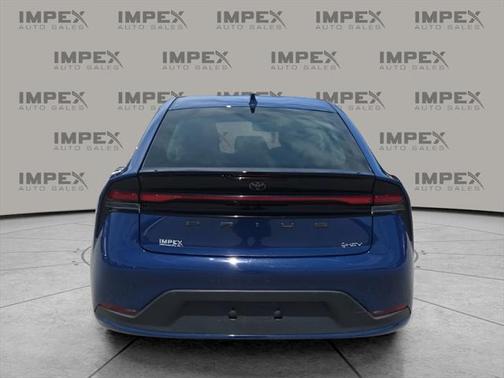 2023 Toyota Prius LE