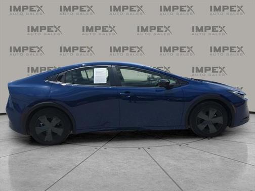 2023 Toyota Prius LE
