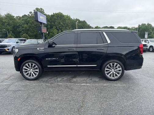 Onyx Black 2021 GMC Yukon Denali