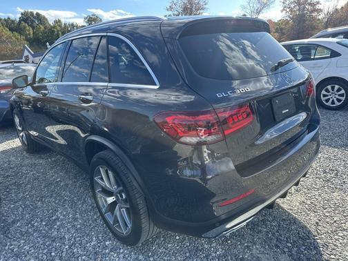 2022 Mercedes-Benz GLC 300 4MATIC