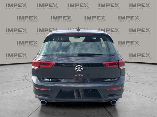 2024 Volkswagen Golf GTI 2.0T SE DSG