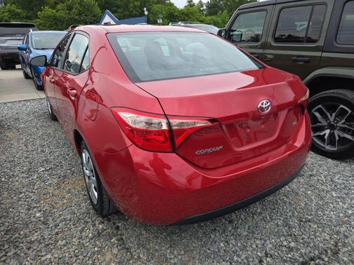 Barcelona Red Metallic 2017 Toyota Corolla LE
