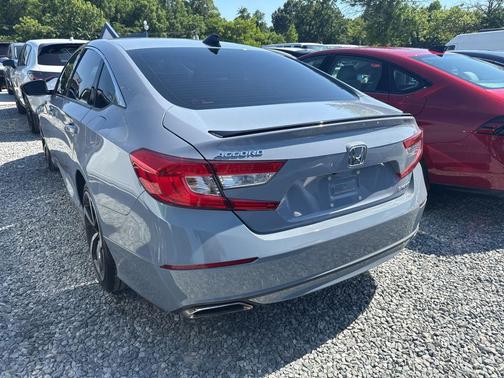 Still Night Pearl 2022 Honda Accord Sport 1.5T