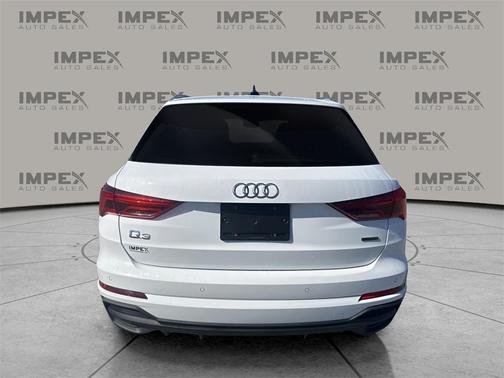 2023 Audi Q3 Premium 45 TFSI S line quattro Tiptronic