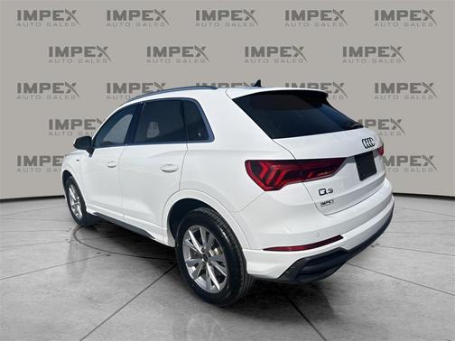 2023 Audi Q3 Premium 45 TFSI S line quattro Tiptronic