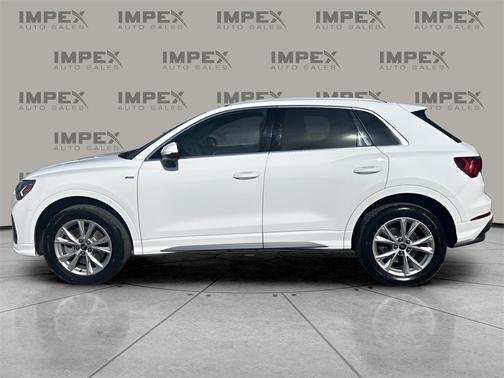 2023 Audi Q3 Premium 45 TFSI S line quattro Tiptronic