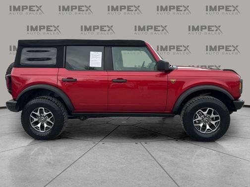 2021 Ford Bronco Badlands