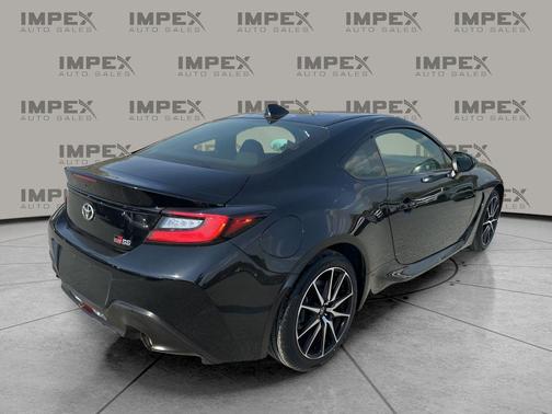 Raven 2024 Toyota GR86 Base